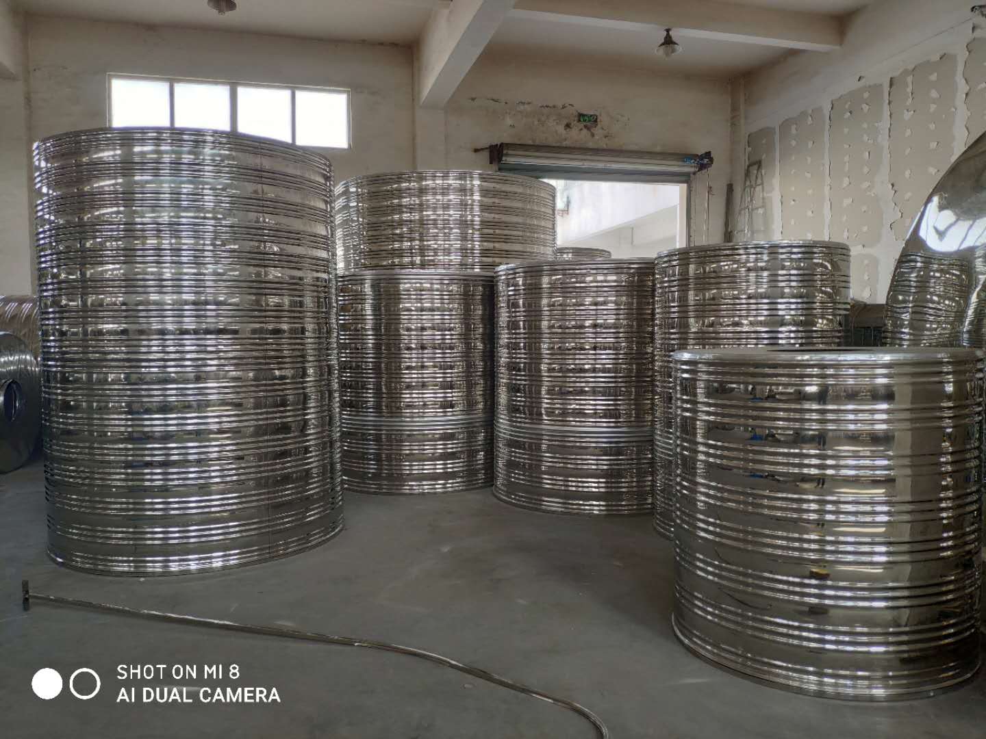不銹鋼圓桶水箱